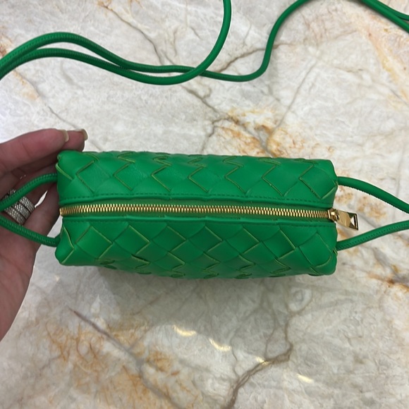 Bottega Veneta Mini loop in parakeet - Picture 3 of 11